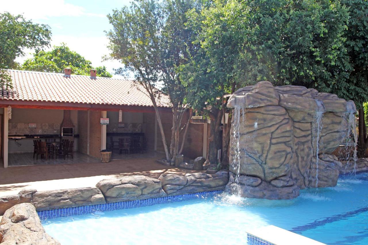 Pousada Faruk Olímpia Exterior foto